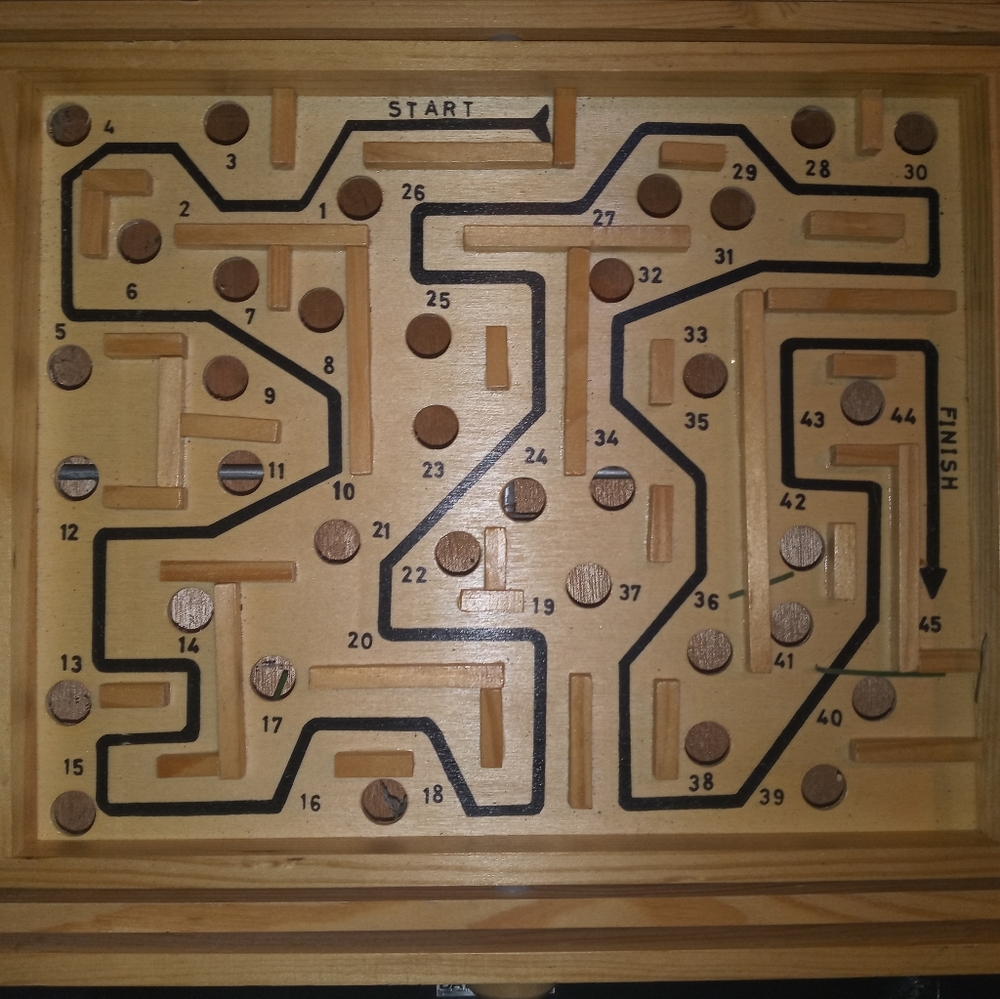 Marble puzzle game